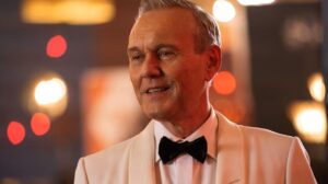 Muere Anthony Head, estrella de “Ted Lasso”, a los 72 años; así fue su legado en la actuación